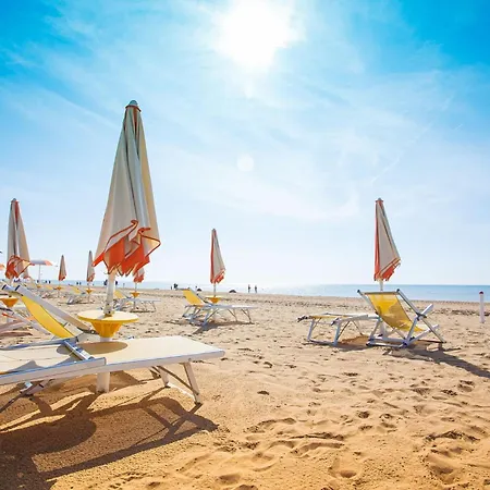 Large For Guests In * Bibione